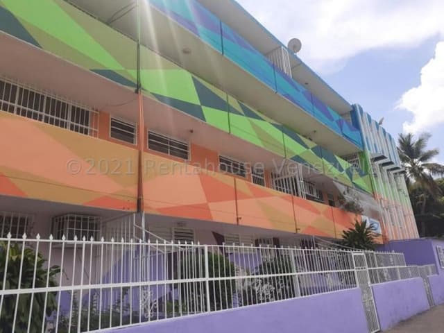 Alquiler en Sabana Larga: 3 habitaciones, 95 m²