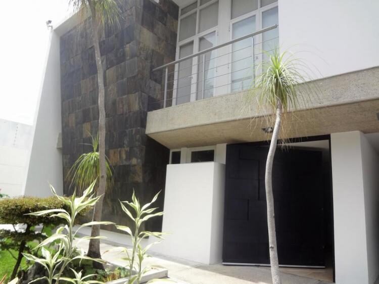 Casa en alquiler en el Poblado de San Diego, 200 m² · foto 1